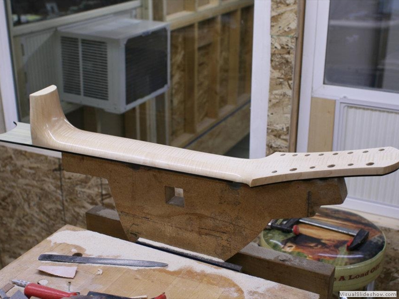 021_fingerboard_attached_to_neck