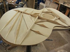 008_top_bracing_and_voicing