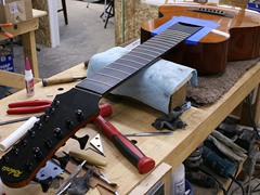 044_tuners_and_frets_completed